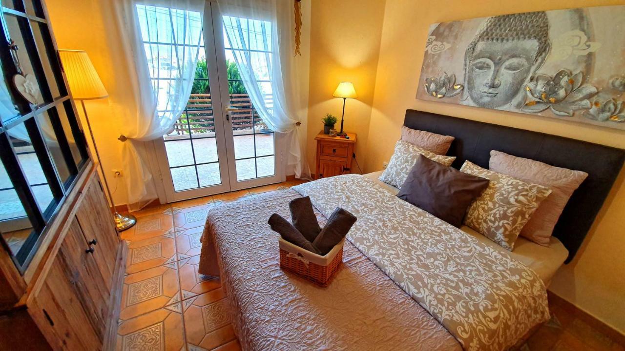 Ferienhaus Casa Blanca - Tarajalejo - Glasfaserinternet - Meerblick Bagian luar foto