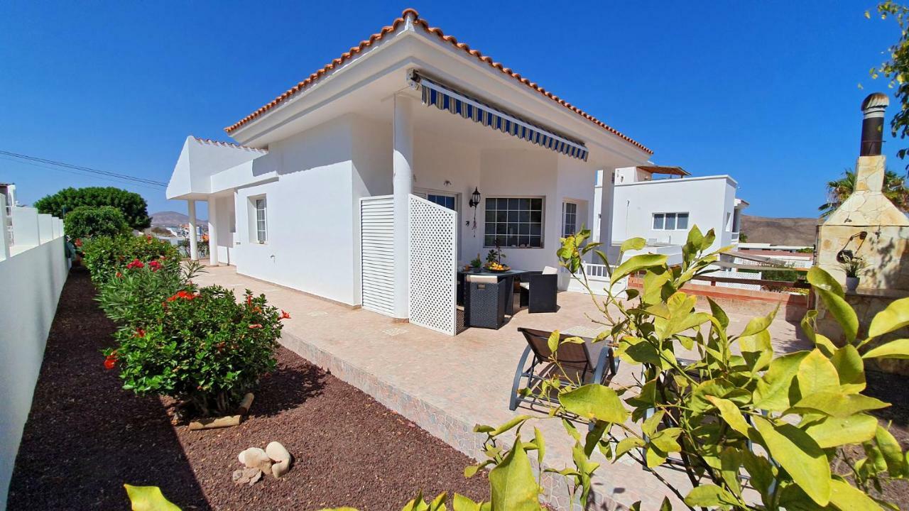 Ferienhaus Casa Blanca - Tarajalejo - Glasfaserinternet - Meerblick Bagian luar foto