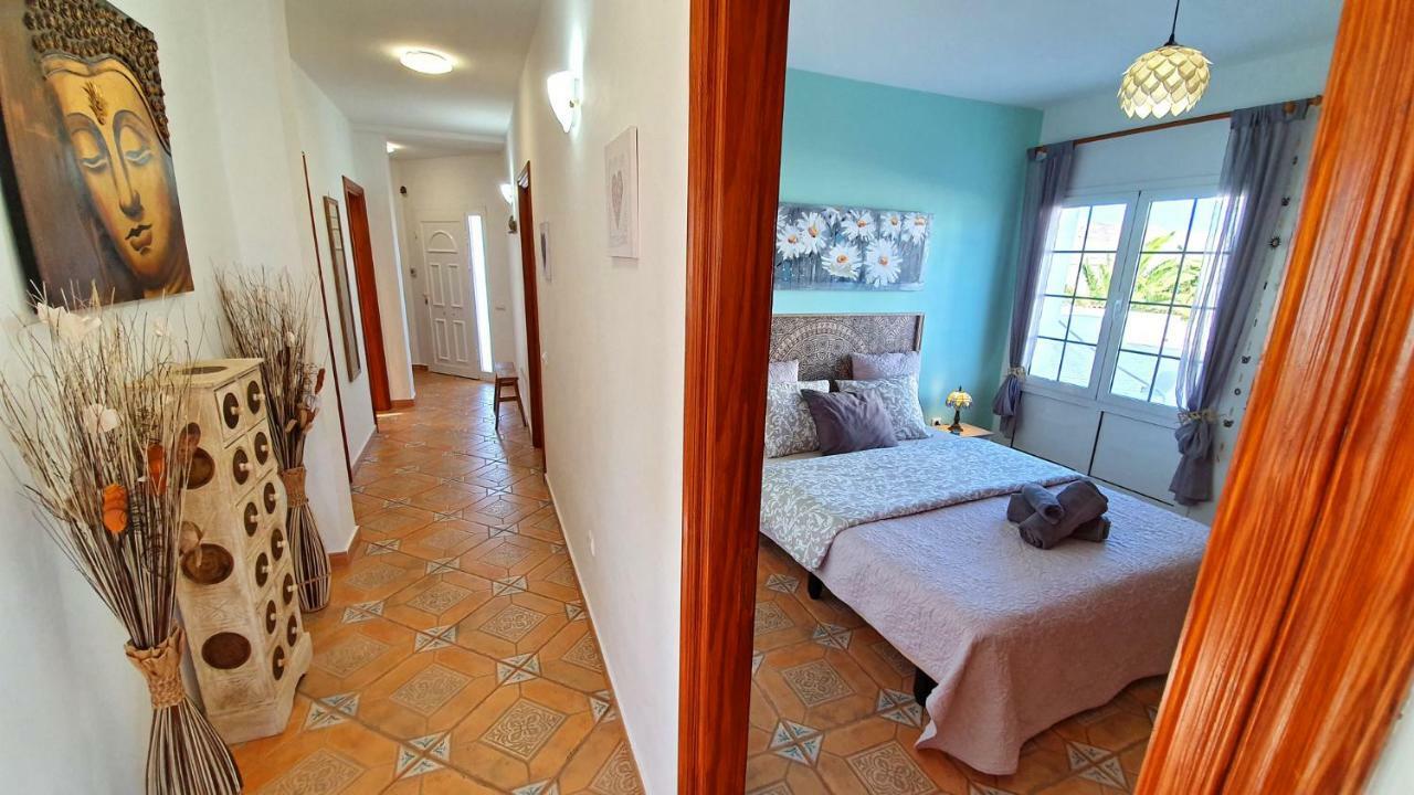 Ferienhaus Casa Blanca - Tarajalejo - Glasfaserinternet - Meerblick Bagian luar foto