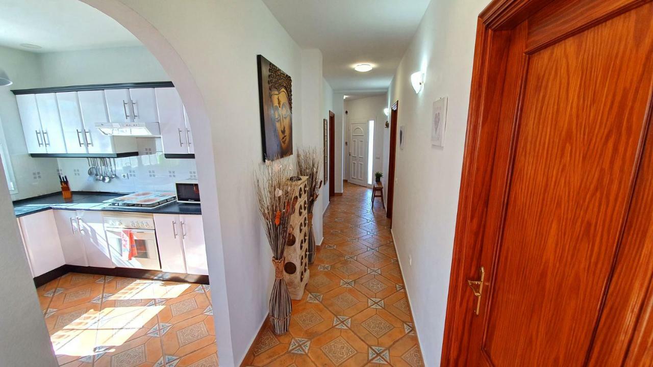 Ferienhaus Casa Blanca - Tarajalejo - Glasfaserinternet - Meerblick Bagian luar foto